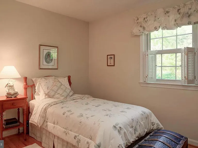 3124 Barnard Ct — Photo 12