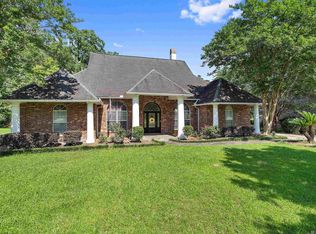 35150 Stonecastle Dr, Denham Springs, LA 70706