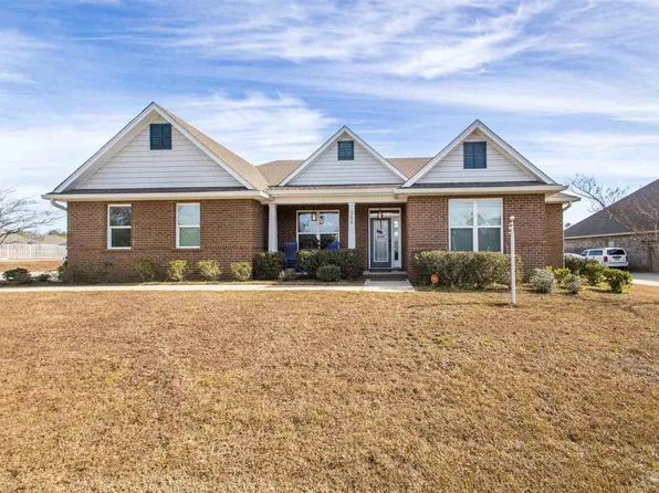 358 Nowak Rd, Cantonment, FL 32533