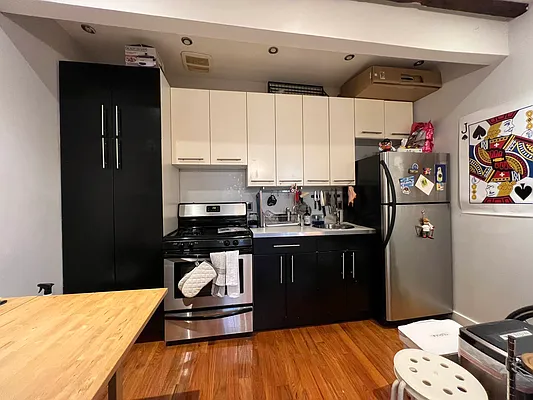 Rented by Rumah Realty Inc | media 21