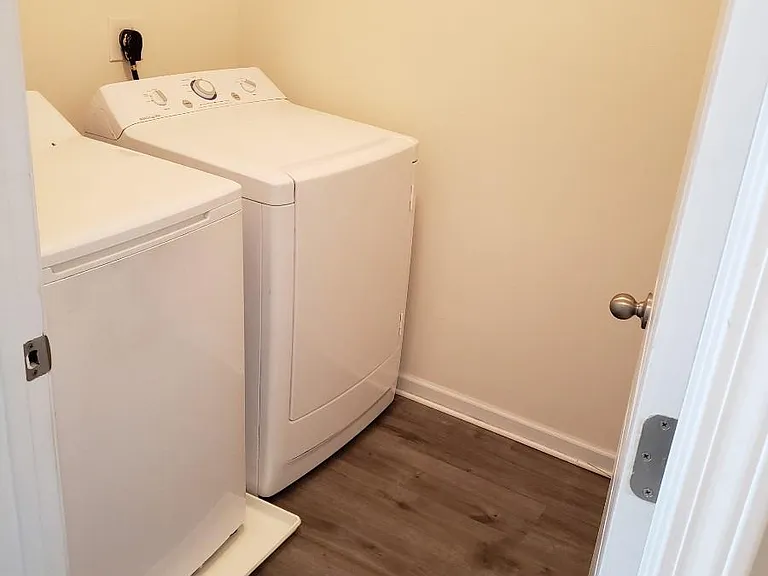 4176 Long Arrow Dr — Photo 13