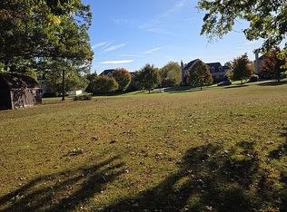 160 Woods Rd, Hillsborough, NJ 08844