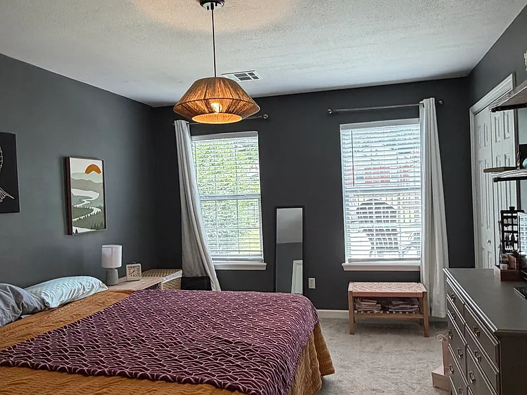1219 S Richmond Ave — Photo 12