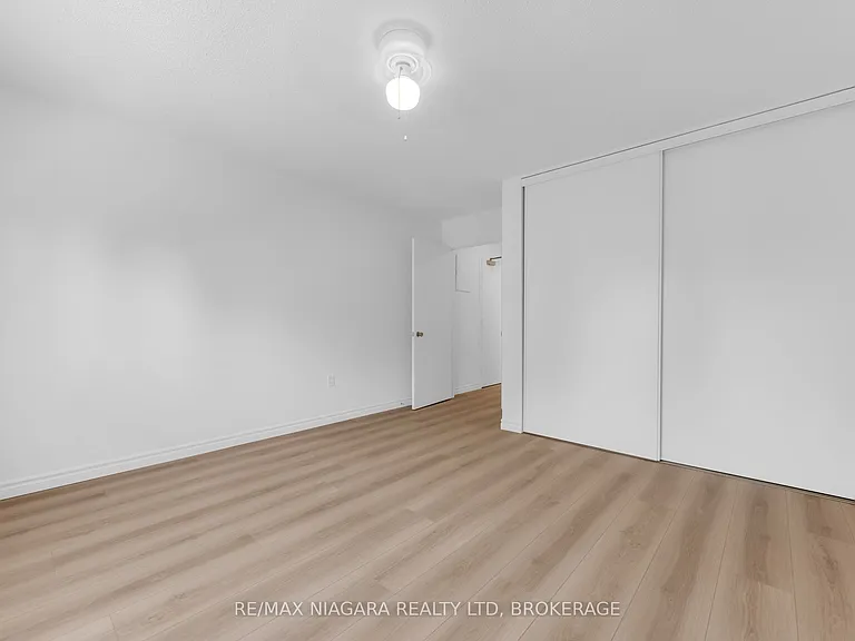 833 Foss Rd #2-1 — Photo 27