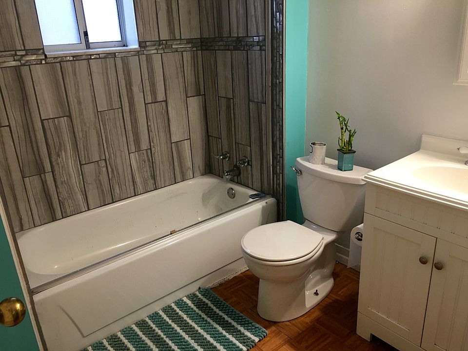 Bathroom renovated in 2016!