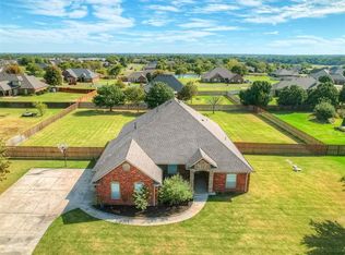 14474 Old Barn Rd, Edmond, OK 73025