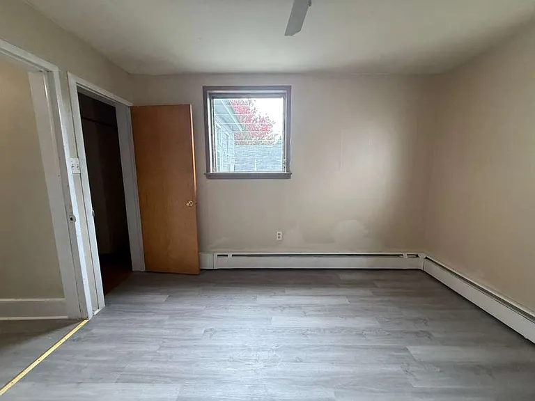 841 W Wood St #845 — Photo 7