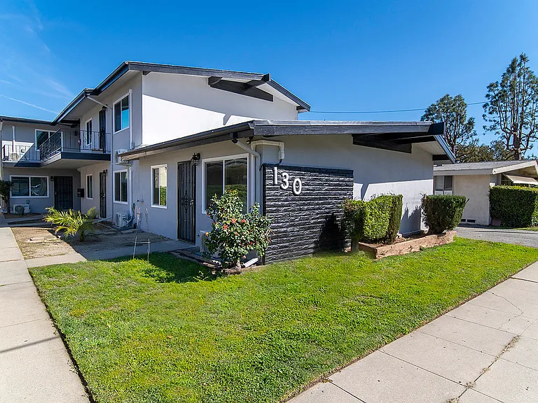 newly renovated building, quiet neighborhood