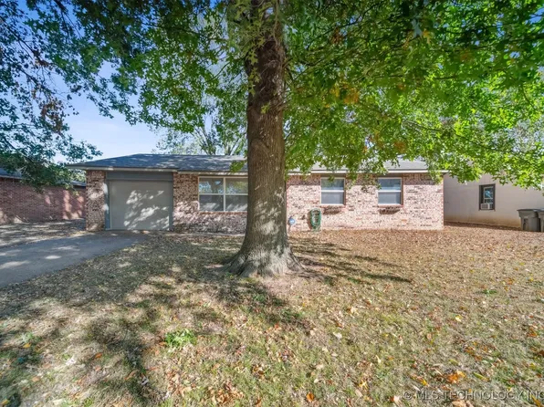 1610 Stevens Pl, Wagoner, OK 74467