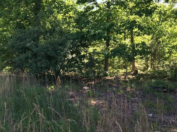 628 Bel Ridge Dr E, Iron Mountain, MO 63624