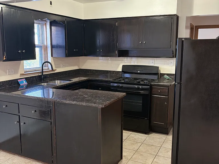 6600 W Devon Ave #2NORTH — Photo 2