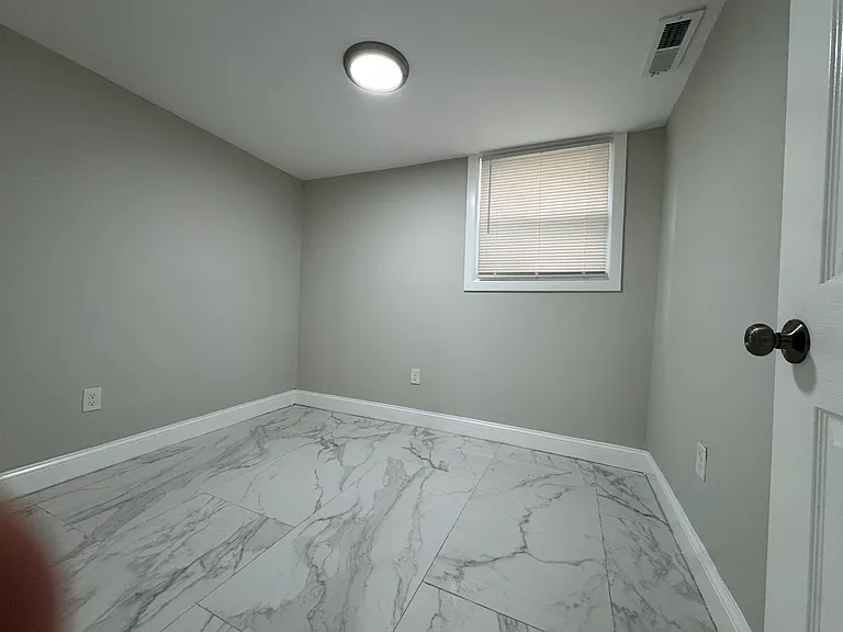 62 Miller St #B1 — Photo 12