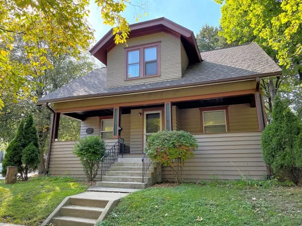 2 Lathrop St, Madison, WI 53726