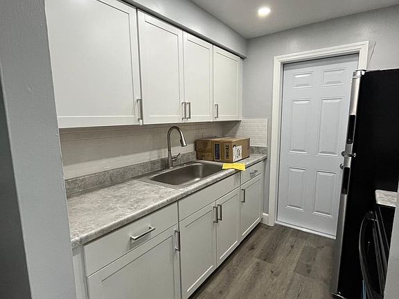 5th image of 917 NE 22nd Dr Unit 921