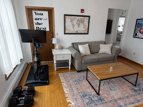 2nd image of 585 Somerville Ave #B