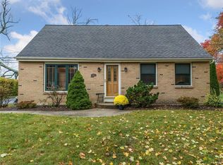 818 S Main St, Allentown, PA 18103
