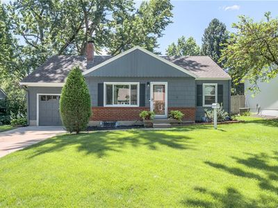 2307 W 74th St, Prairie Village, KS, 66208