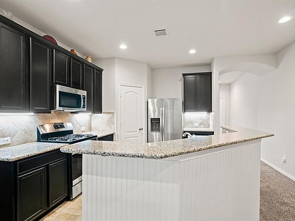 3rd image of 5302 Windy Plantation Dr