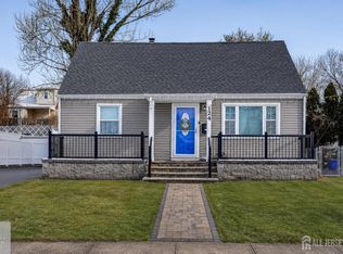 124 Coolidge Ave, Parlin, NJ 08859
