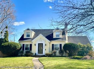 1302 Pershing Dr, Lansing, MI 48910