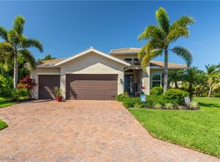 8651 Colony Trace Dr, Fort Myers, FL 33908