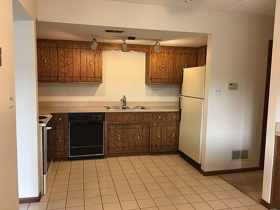 2nd image of 7405 Tiffany Dr