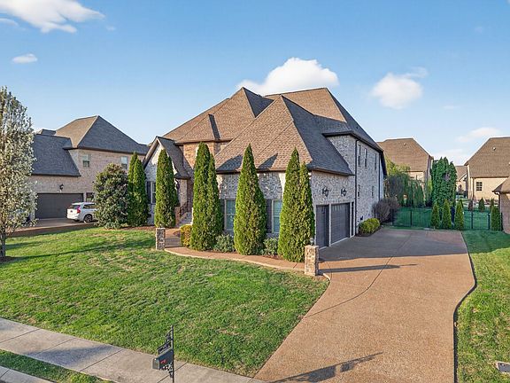 5th image of 8008 Puddleduck Ln