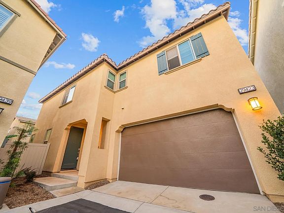 2nd image of 29423 Tourmaline Way