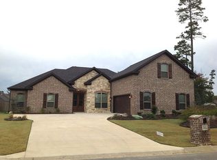 203 Marie Jeanne Dr, North Little Rock, AR 72113