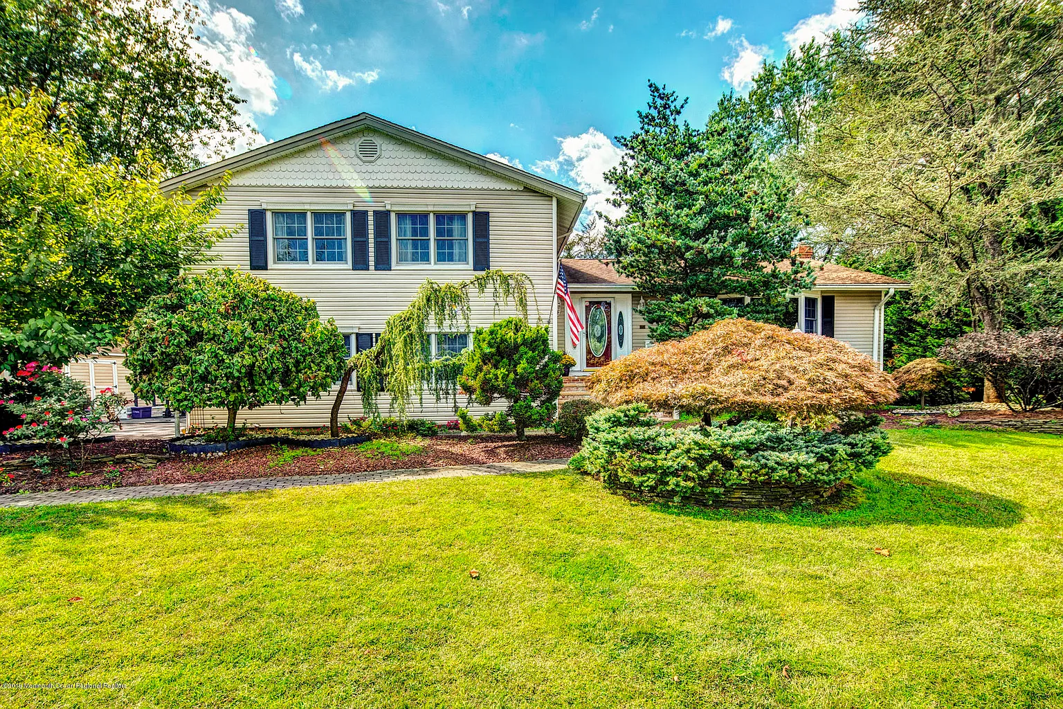 40 Broadmoor Dr photo 1
