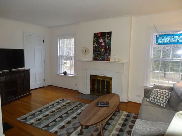 2001 Waite Ave #2, Kalamazoo, MI 49008