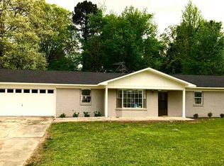3 Arcadia Cir, Bryant, AR 72022