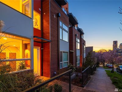 1535 E Fir St, Seattle, WA, 98122