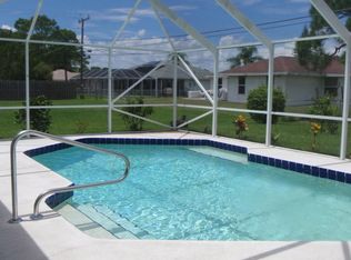 419 SW Lakehurst Dr, Port Saint Lucie, FL 34983