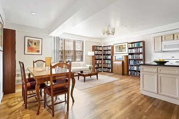 Sold by Corcoran | media 14