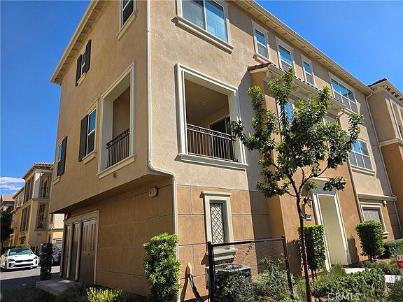 3rd image of 15967 Pilot Ave