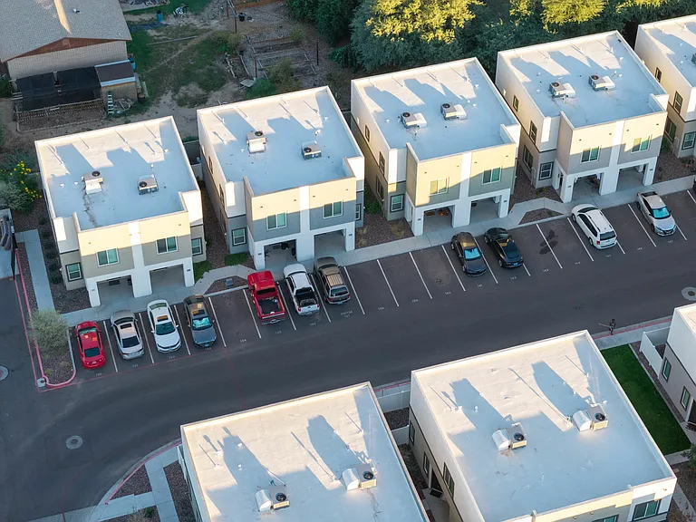 Elevate on Vineyard Townhomes — Photo 13