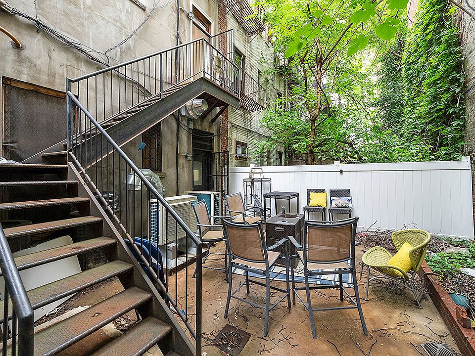 1st image of 1670 1st Ave #2B
