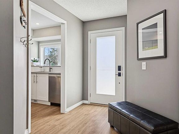 4th image of 245 SW Sandringham Rd NW