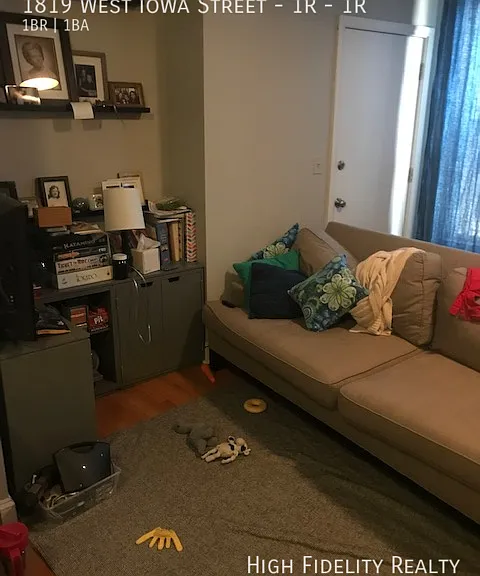 1819 W Iowa St #1R — Photo 4