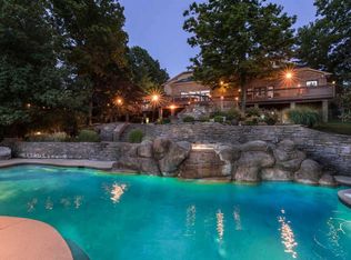 890 Squire Oaks Dr, Villa Hills, KY