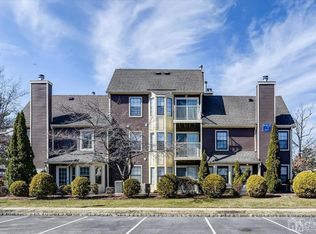 16 Ayres Ct, East Brunswick, NJ 08816
