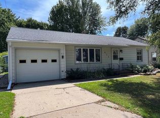 613 S Felker Ave, Marshfield, WI 54449