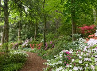 95 Old Roaring Brook Rd, Mount Kisco, NY 10549