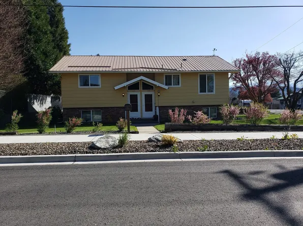 1620 5th St NE #1622, East Wenatchee, WA 98802