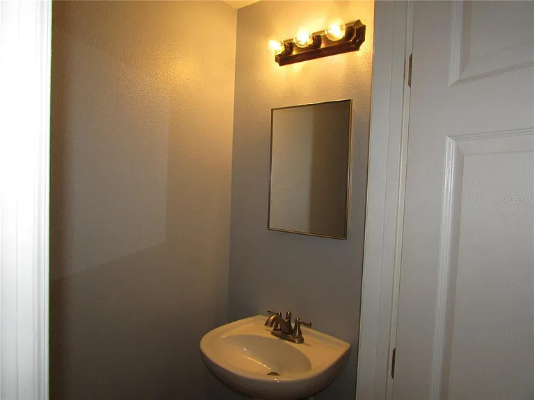 8532 Edgewater Place Blvd — Photo 18