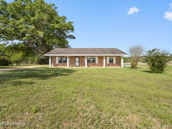 371 Price Rd, Perkinston, MS 39573