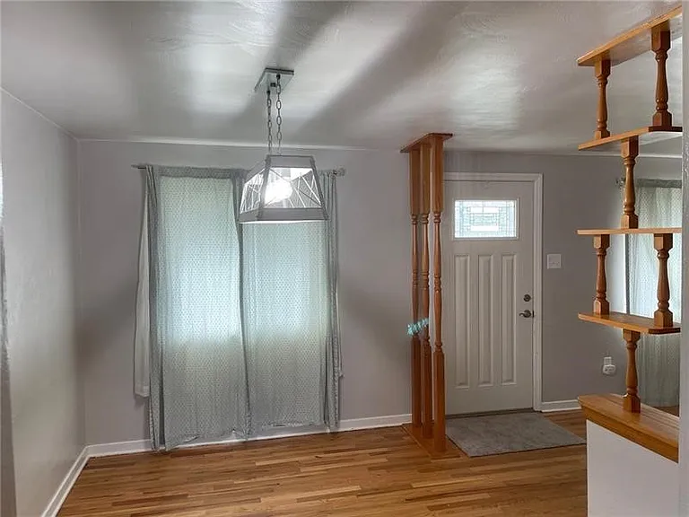 536 Portia Dr — Photo 5