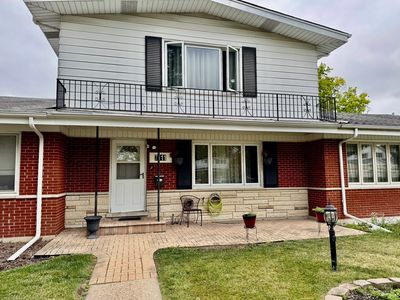 7111 W Niles Ave, Niles, IL, 60714