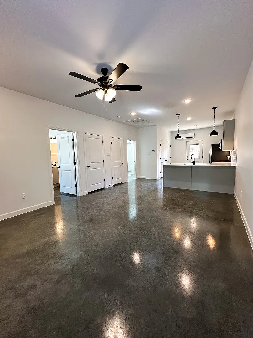 1500 Sage Ct - 1500 Sage Ct. — Photo 2